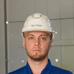 Herr Räder, Sicherheitsingenieur und Fachkraft für Arbeitssicherheit